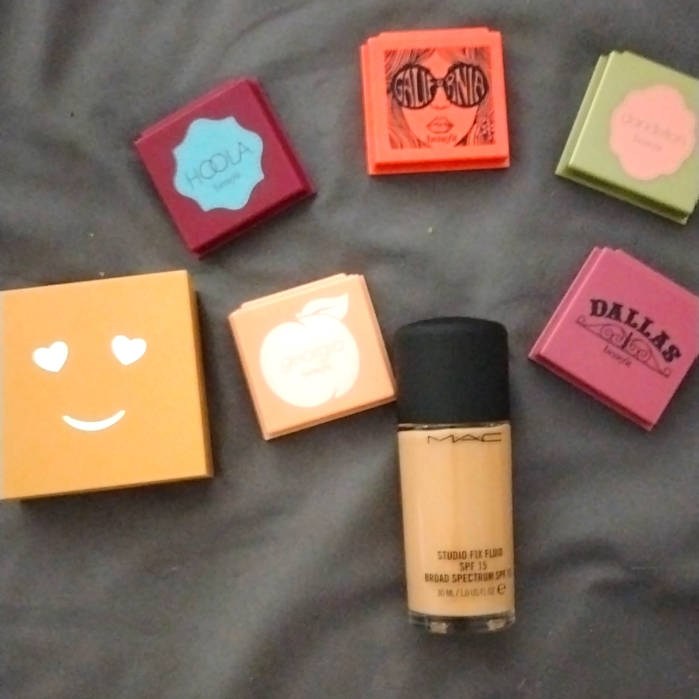 Makeup bundle